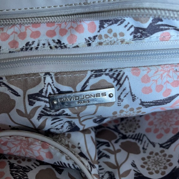 David Jones Shoulder Handbag - Picture 6 of 6